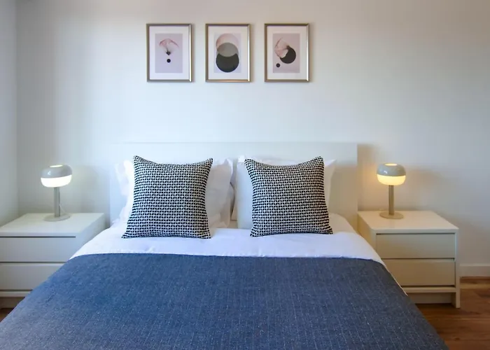 Phaedrus Living: Ourania City Heights Flat