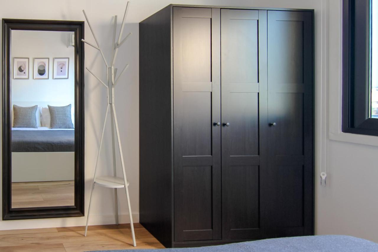 Phaedrus Living: Ourania Heights Flat *